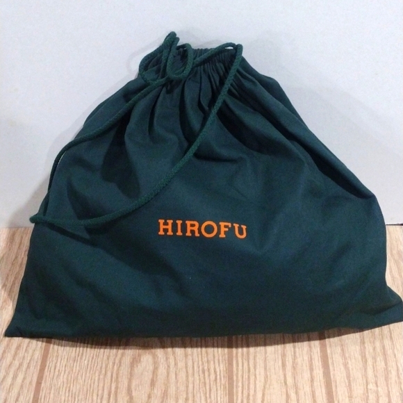 Hirofu Green Drawstring Storage Dust Bag Sized 18.25 x 16-in, Women Accessories - Picture 1 of 8